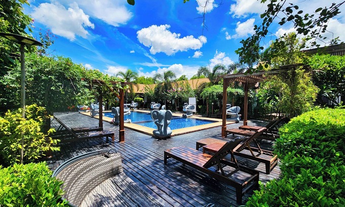 Pong Hotel | Baankiangnam Pattaya Resort