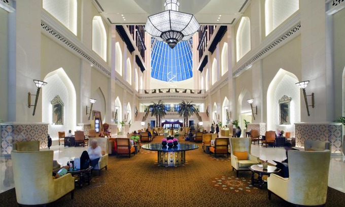 Abu Dhabi Hotel | Bab Al Qasr Hotel