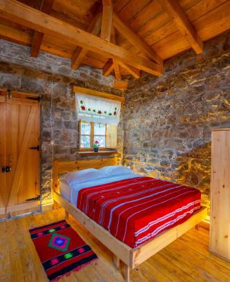 Sakës Casa | BabaNu Guesthouse