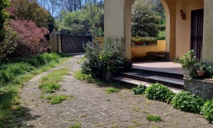 Campagnano di Roma Apartamento | Baccano Escape, villa nestled in the green countryside of Campagnano di Roma