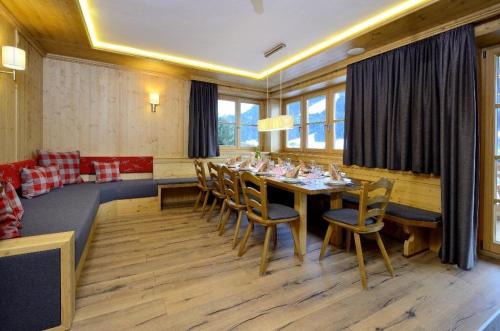 Hinterglemm Casa | Bachgut, das Resort am Berg - Stammhaus Sommer