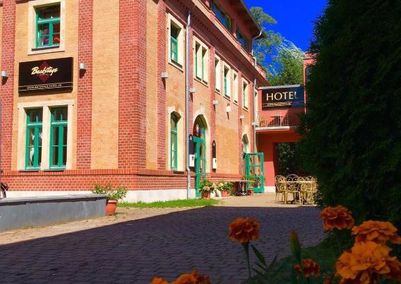 Outer Neustadt Hotel | Backstage Hotel