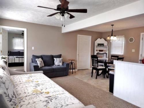 Ruffin Casa | Backwoods Guesthouse Near VIR