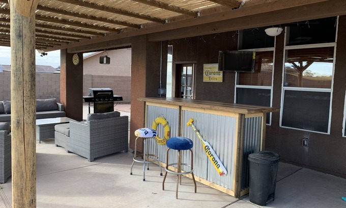 Yuma Casa | Backyard Escape with no cleaning fee or extra fees