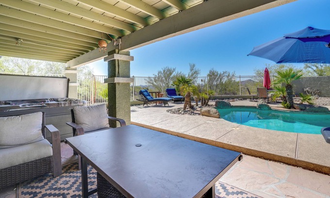 Wickenburg Casa | Backyard Oasis & Hot Tub: Mtn-View Wickenburg Home