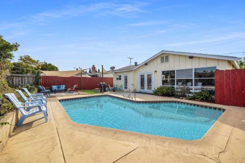 Clairemont Mesa East Casa | Backyard Oasis with Pool and 15 Min to Everything