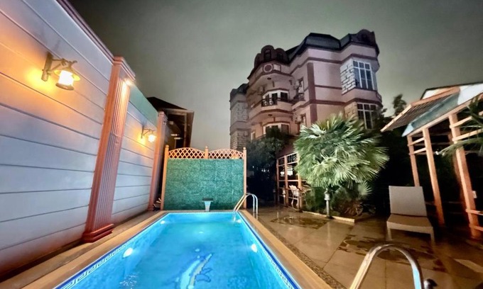 Sabayil Casa | Badamdar villa with pool and sauna