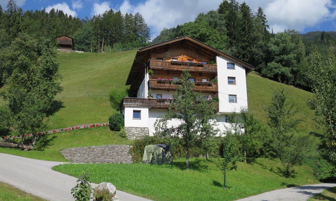Hippach Casa | Baggenhof by Interhome