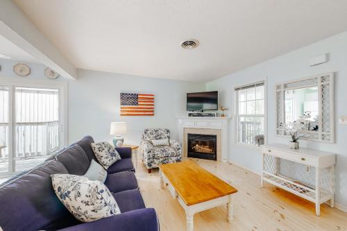 Bethany Beach Casa | Bahamas Beach Cottages - 602 New Providence