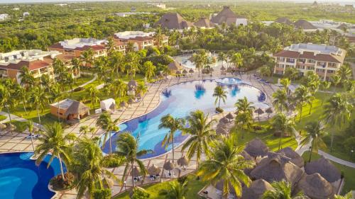 Akumal Complejo | Bahia Principe Grand Coba - All Inclusive