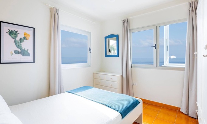 Bajamar Apartamento | Bajamar Beach Vibes Apartment