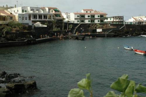 Tamaduste Apartamento | Bajo Con Playa Tranquila Para Desconectar