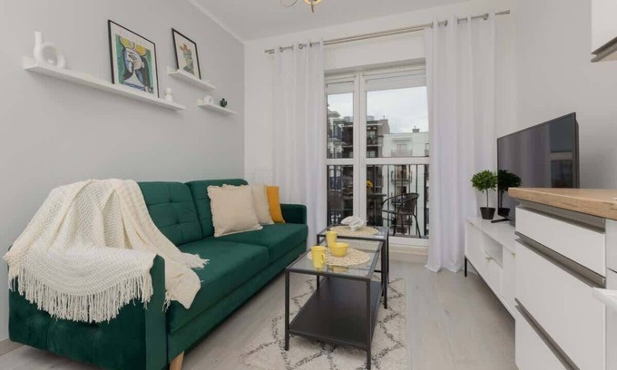 Wlochy Apartamento | Bakalarska 15a/69 Res
