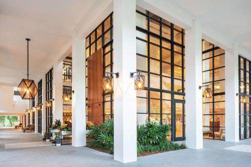 Key Largo Complejo | Baker's Cay Resort Key Largo, Curio Collection By Hilton