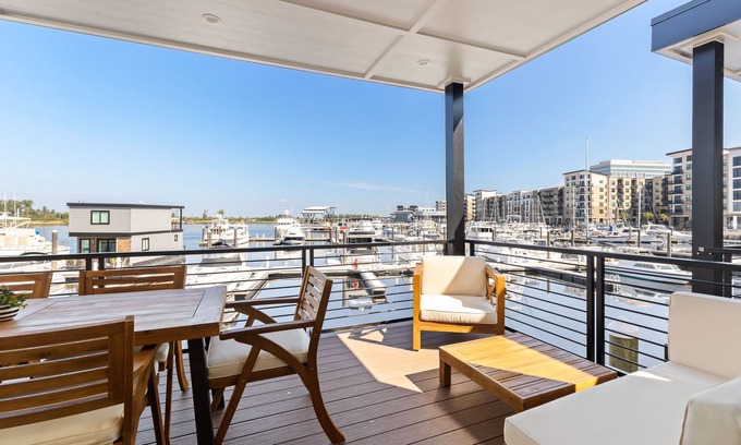 River District Apartamento | Balance - Downtown Wilmington Luxurious Stay