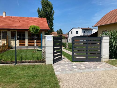 Balatonmariafurdo Apartamento | Balati Vendégház