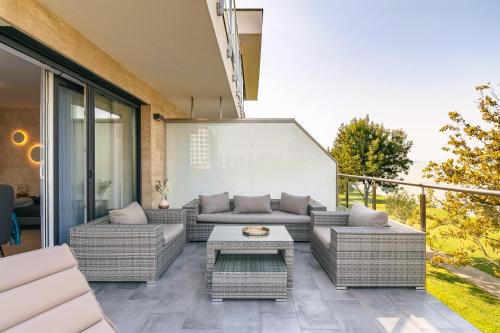 Siofok Apartamento | Balaton Bliss Lakeside Apartment