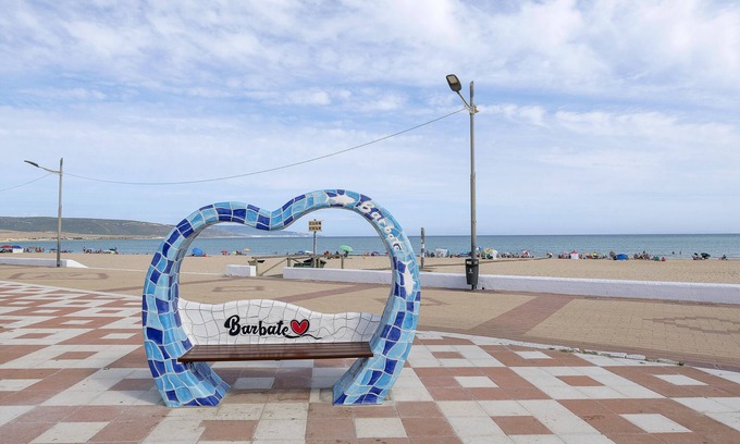 Barbate Casa | BALCON DEL ATARDECER - Acogedor apartamento cerca del mar y WiFi gratis en Barbate