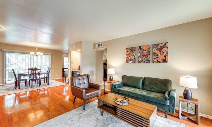 North San Antonio - SAT Condominio | Balcony, Walk to Hospital: Condo in San Antonio