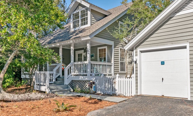 Bald Head Island Casa | Escapada perfecta a la isla de Bald Head: ¡recientemente renovada!