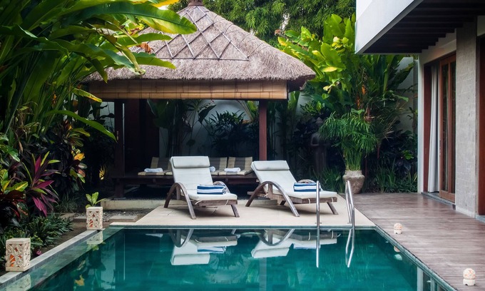 Petitenget Villa | Bali Holiday Villas - La Mer with private pool