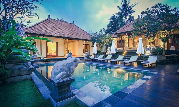 Kutuh Kaja Villa | ¡Villa de estilo balinés a 5 minutos del centro de ubud!