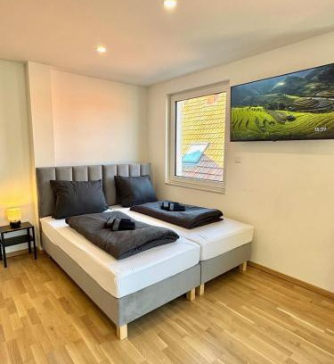 Neureut Sudlicher Teil Apartamento | Balkonliebe Karlsruhe - Waschmaschine, Stellplatz, Balkon, Regendusche