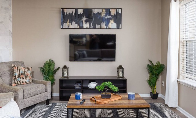 Ballantyne East Casa | Ballantyne charming, cozy townhome