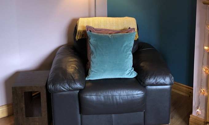Ballycastle Casa | Ballycastle Townhouse -1 minute walk to the town centre!