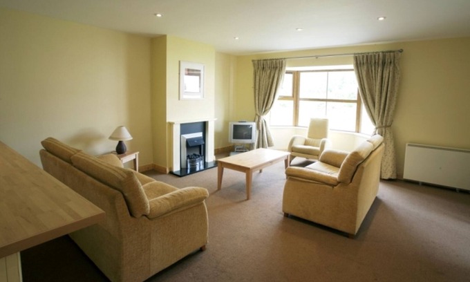 Bantry Cabaña | Ballylickey Bay Holiday Home