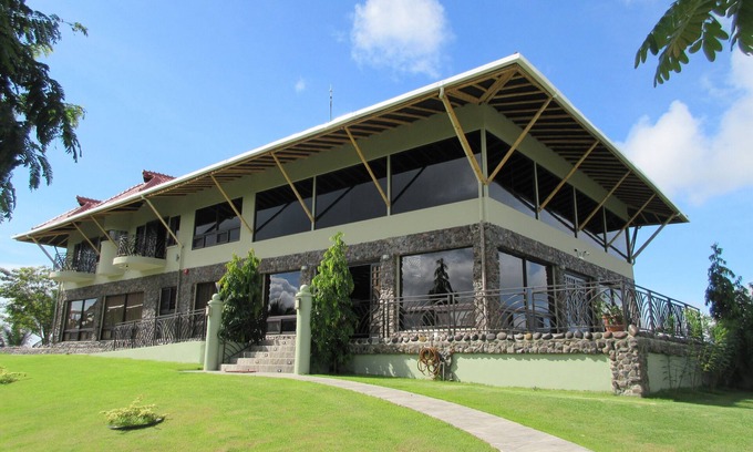 Cocle Villa | Villa de bambú - Villa de lujo con vista al mar y la montaña con piscina infinita