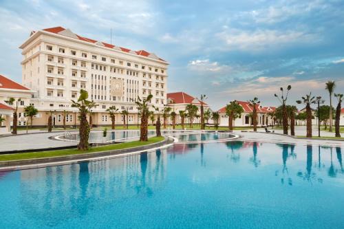 Tam Ky Hotel | Ban Thach Riverside Hotel & Resort