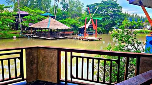 Si Racha Casa | Bang Phra Resort Near Si racha