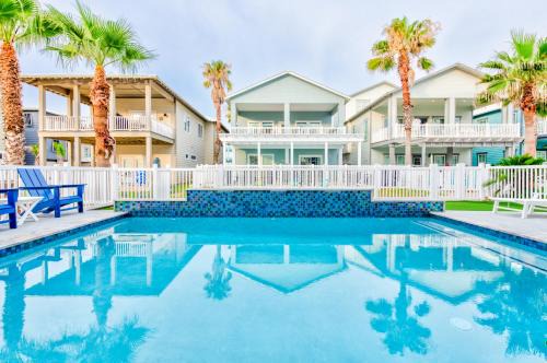 Port Aransas Casa | Banyan Blue BB969