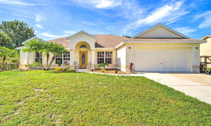 Palm Bay Casa | 'Banzai Palm Bay' Home Near Parks & Beaches!