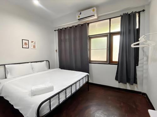 San Chao Pho Suea Apartamento | BAO San Chao Pho Sua - ศาลเจ้าพ่อเสือ