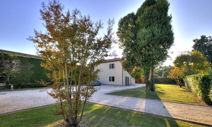 Stra Apartamento | ROSA-BARBARIGA country house, 3 beds, 3 bath, parking