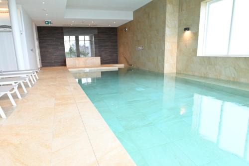 Cadzand-Bad Apartamento | Bardot, luxury apartment with swimming pool and sauna near the beach in Badhuis Cadzand