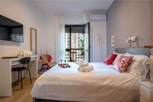 Municipio 2 Apartamento | Bari incanto - 3 Bedroom Apartment & Free Parking