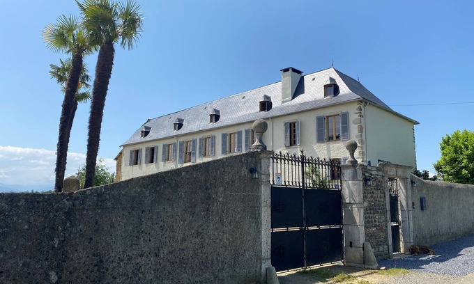 Monein Otro | Barn 300m2. Vineyard/horses/private tennis court/pool nearby