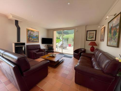 Thoree-les-Pins Casa | Barn in Sarthe with Private Heated Pool