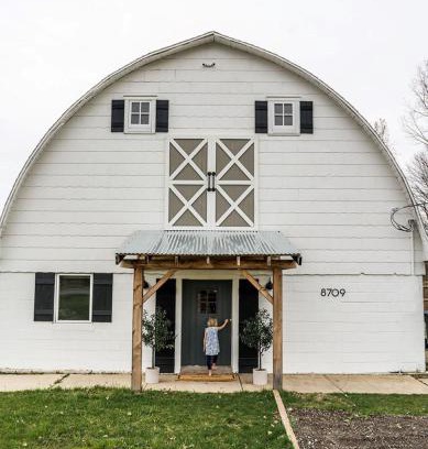 Three Oaks Casa | Barn of Three Oaks near Lake Michigan and Journeyman