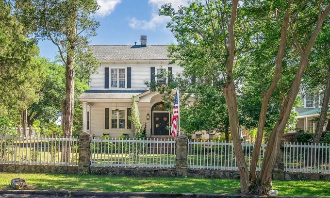 Aiken Casa | Barnwell Estate