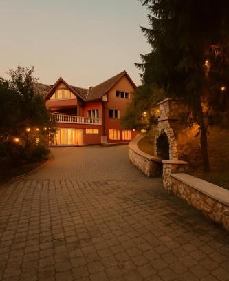 Toplita Hotel | Baroc Boutique Hotel