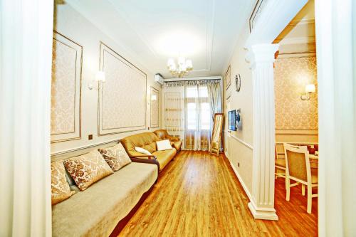 Sukhinovka Apartamento | Barokko Terrassa Сеть апартаментов Alex Apartments в центре Бесконтактное заселение 24-7