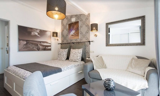 Flocourt Cama Y Desayuno | Baroque bedroom - Le petit flo