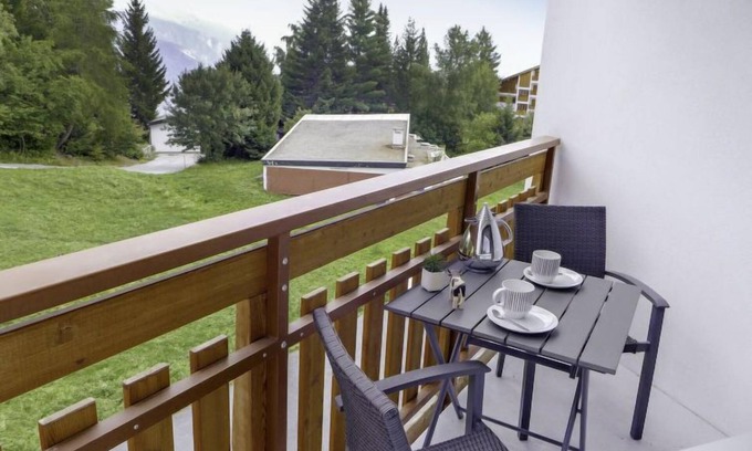 Randogne Apartamento | Barzettes-Vacances 454 / Entrée N° 14 by Interhome