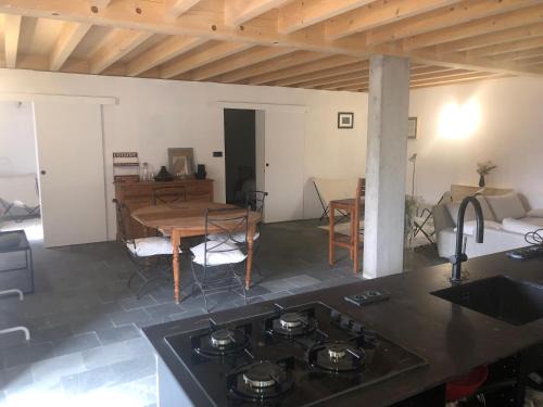 Saint-Front Casa | BASALTE