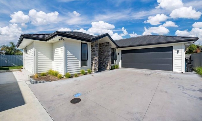 Havelock North Casa | Base: 6 No Extra Guests Allowed 124a Napier Road, Havelock North