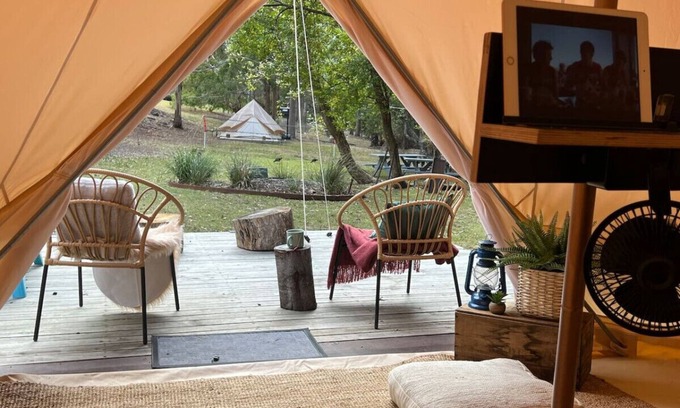 Alonnah Alquiler De RV | Base Glamp Bruny - Near Hotel Bruny, heated tents